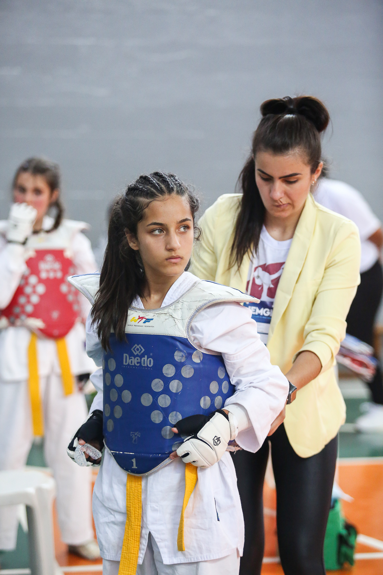 Jovem atleta sendo preparada